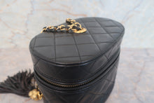 將圖片載入圖庫檢視器 CHANEL/シャネル マトラッセフリンジチェーンショルダーバッグ ラムスキン ブラック/ゴールド金具 ショルダーバッグ 700120256
