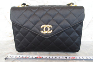 CHANEL/シャネル マトラッセチェーンショルダーバッグ サテン ブラック/ゴールド金具 ショルダーバッグ 600120237