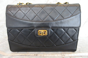 CHANEL/香奈儿 2.55 单盖包 链条包 羊皮 Black/Gold hadware(黑色/金色金属) 肩背包 700010052