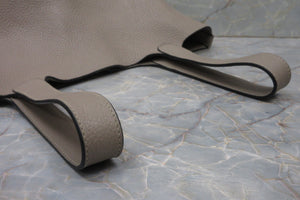 HERMES／エルメス ピコタンロックＭＭ トリヨンクレマンス トゥルティエールグレー □N刻印 ハンドバッグ 700090041