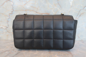 CHANEL/シャネル チョコバーミニチェーンショルダーバッグ ラムスキン ブラック/ゴールド金具 ショルダーバッグ 700050268