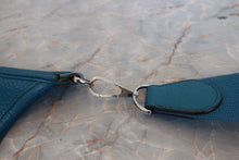将图片加载到图库查看器，HERMES EVELYNE 3PM Clemence leather Blue izmir Shoulder bag 800040133
