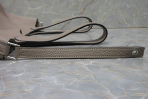 HERMES／エルメス ピコタンロックＭＭ トリヨンクレマンス トゥルティエールグレー □N刻印 ハンドバッグ 700090041