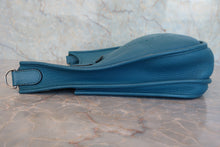 将图片加载到图库查看器，HERMES EVELYNE 3PM Clemence leather Blue izmir Shoulder bag 800040133

