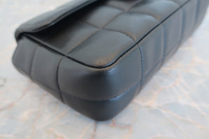 CHANEL/シャネル チョコバーミニチェーンショルダーバッグ ラムスキン ブラック/ゴールド金具 ショルダーバッグ 700050268