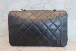 CHANEL/シャネル ダイアナマトラッセチェーンショルダーバッグ ラムスキン ブラック/ゴールド金具 ショルダーバッグ 700090012