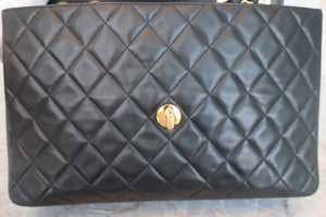 CHANEL Big Matelasse Single flap chain shoulder bag Lambskin Black/Gold hadware Shoulder bag 600040032