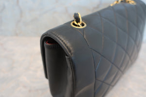 CHANEL/シャネル ダイアナマトラッセチェーンショルダーバッグ ラムスキン ブラック/ゴールド金具 ショルダーバッグ 700090012