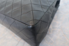 将图片加载到图库查看器，CHANEL/香奈儿 CF 链条包 羊皮 Black/Gold hadware(黑色/金色金属) 肩背包 700120196
