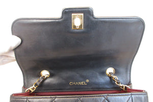 CHANEL/シャネル マトラッセチェーンショルダーバッグ ラムスキン ブラック/ゴールド金具 ショルダーバッグ 700070153