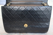 画像をギャラリービューアに読み込む, CHANEL/シャネル マトラッセプッシュロックチェーンショルダーバッグ ラムスキン ブラック/ゴールド金具 ショルダーバッグ 800080180
