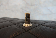 画像をギャラリービューアに読み込む, CHANEL/シャネル マトラッセ台形ハンドバッグ キャビアスキン ブラック/ゴールド金具 ハンドバッグ 800050003

