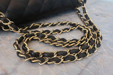 将图片加载到图库查看器，CHANEL/香奈儿 中号CF 双盖 双链条包 羊皮 Black/Gold hadware(黑色/金色金属) 肩背包 800010203
