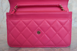 CHANEL/シャネル マトラッセチェーンウォレット ラムスキン ピンク/ゴールド金具 ショルダーバッグ 700060241