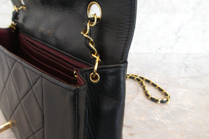 CHANEL/シャネル ダイアナマトラッセチェーンショルダーバッグ ラムスキン ブラック/ゴールド金具 ショルダーバッグ 700070150