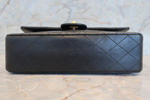 CHANEL/シャネル マトラッセWフラップWチェーンショルダーバッグ ラムスキン ブラック/ゴールド金具 ショルダーバッグ 700090025