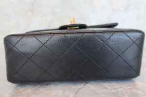 CHANEL Mini Matelasse single flap chain shoulder bag Lambskin Black/Gold hadware Shoulder bag 600040024