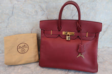 Load image into Gallery viewer, HERMES HAUT A COURROIRE 32 Graine Couchevel leather Rouge H 〇X Engraving Hand bag 600040233

