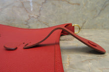 Load image into Gallery viewer, HERMES  EVELYNE1 GM Graine Couchevel leather Rouge vif □F Engraving Shoulder bag 700090118
