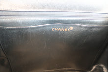 Load image into Gallery viewer, CHANEL Matelasse trapezoid hand bag Caviar skin Black/Gold hadware Hand bag 600080028
