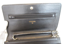 將圖片載入圖庫檢視器 CHANEL/シャネル カメリアチェーンウォレット ラムスキン ブラック/ゴールド金具 ショルダーバッグ 700050193

