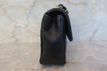 將圖片載入圖庫檢視器 CHANEL/シャネル ミニマトラッセチェーンショルダーバッグ ラムスキン ブラック/ゴールド金具 ショルダーバッグ 700120257
