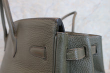 画像をギャラリービューアに読み込む, HERMES／エルメス バーキン40 トリヨンクレマンス カーキ □F刻印 ハンドバッグ 700070175

