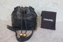 画像をギャラリービューアに読み込む, CHANEL/シャネル ココマーク巾着チェーンショルダーバッグ キャビアスキン ブラック/ゴールド金具 ショルダーバッグ 800020068
