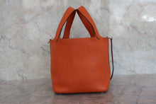 将图片加载到图库查看器，HERMES PICOTIN PM Clemence leather Orange □H刻印 Hand bag 800080009
