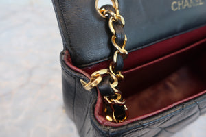 CHANEL/シャネル デカココチェーンショルダーバッグ ラムスキン ブラック/ゴールド金具 ショルダーバッグ 700060285