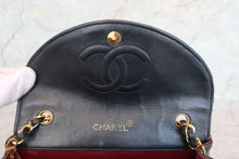 画像をギャラリービューアに読み込む, CHANEL/シャネル デカココチェーンショルダーバッグ ラムスキン ブラック/ゴールド金具 ショルダーバッグ 700060285
