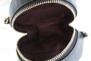 CHANEL Matelasse round chain shoulder bag Lambskin Black/Gold hadware Shoulder bag 700090130