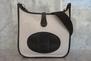 HERMES  EVELYNE 2GM Toile H/Leather Beige/Brown □I刻印 Shoulder bag 700070174
