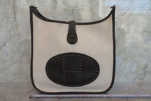 将图片加载到图库查看器，HERMES  EVELYNE 2GM Toile H/Leather Beige/Brown □I刻印 Shoulder bag 700070174
