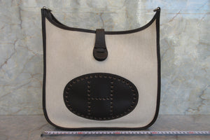 HERMES  EVELYNE 2GM Toile H/Leather Beige/Brown □I刻印 Shoulder bag 700070174
