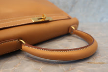 Load image into Gallery viewer, HERMES KELLY 28 Box carf leather Natural □A Engraving Hand bag 700060053
