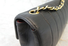 Load image into Gallery viewer, CHANEL Mademoiselle chain shoulder bag Lambskin Black/Gold hadware Shoulder bag 700090124
