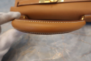 HERMES KELLY 28 Box carf leather Natural □A Engraving Hand bag 700060053