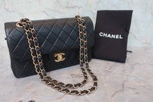画像をギャラリービューアに読み込む, CHANEL/シャネル マトラッセＷフラップＷチェーンショルダーバッグ ラムスキン ブラック/ゴールド金具 ショルダーバッグ 800090052
