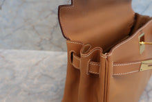 Load image into Gallery viewer, HERMES KELLY 28 Box carf leather Natural □A Engraving Hand bag 700060053
