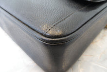 Load image into Gallery viewer, CHANEL CC mark chain shoulder bag Caviar skin Black/Gold hadware Shoulder bag 700090127
