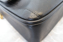Load image into Gallery viewer, CHANEL CC mark chain shoulder bag Caviar skin Black/Gold hadware Shoulder bag 700090127
