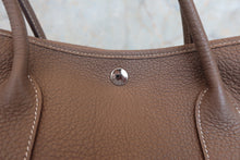 将图片加载到图库查看器，HERMES  GARDEN PARTY PM Negonda leather Etoupe gray X刻印 Tote bag 800070133
