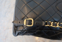 Load image into Gallery viewer, CHANEL Matelasse chain back pack Lambskin Black/Gold hadware Back pack 800050013

