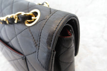 Load image into Gallery viewer, CHANEL Paris Limited Matelasse double flap chain shoulder bag Lambskin Black/Gold hadware Shoulder bag 700090092
