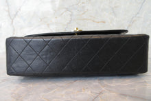 Load image into Gallery viewer, CHANEL Paris Limited Matelasse double flap chain shoulder bag Lambskin Black/Gold hadware Shoulder bag 700090092
