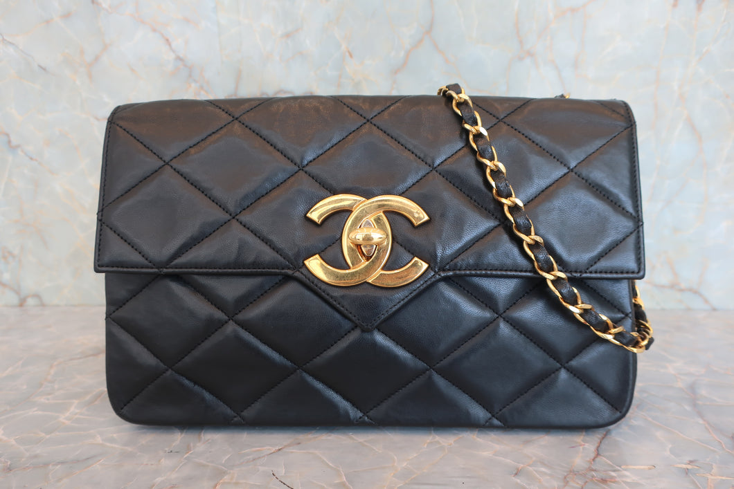 CHANEL/シャネル デカココチェーンショルダーバッグ ラムスキン