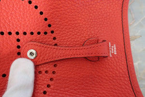 HERMES／エルメス エブリンTPM トリヨンクレマンス ルージュクー D刻印 ショルダーバッグ 700100105