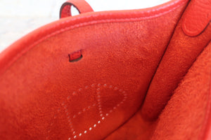 HERMES／エルメス エブリンTPM トリヨンクレマンス ルージュクー D刻印 ショルダーバッグ 700100105