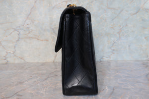CHANEL Medium Matelasse single flap chain shoulder bag Lambskin Black/Gold hadware Shoulder bag 700100072